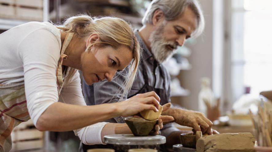 Two-people-pottery